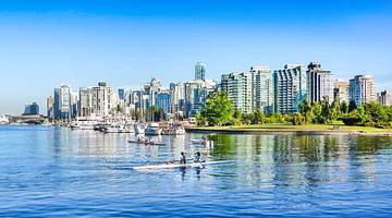 Kayaking around Stanley Park is one of many fun Vancouver date ideas