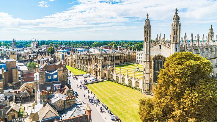 There are many places to see and things to do on this Cambridge day trip itinerary