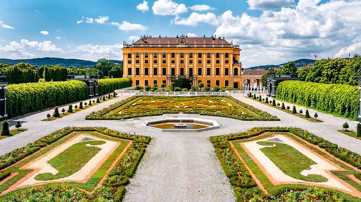Make sure to include the Schönbrunn Palace on your 2 days in Vienna itinerary