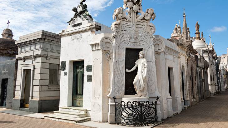 Make sure to include the Recoleta Cemetary on your 3 days in Buenos Aires itinerary