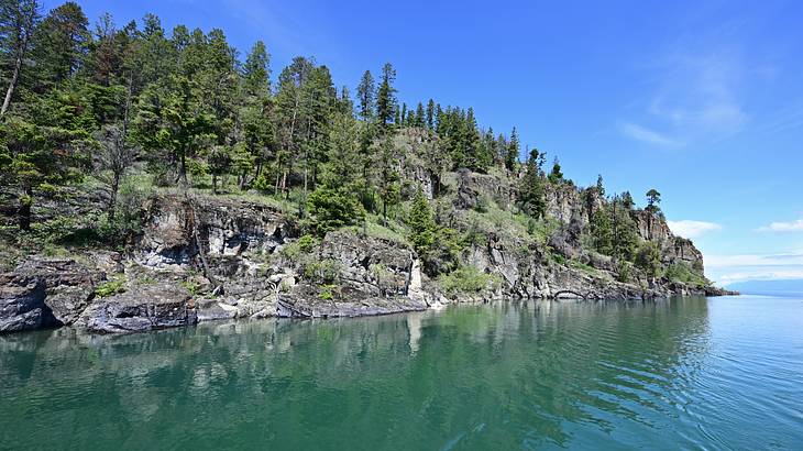 Flathead Lake as western US' largest lake is one of the fun facts about Montana state