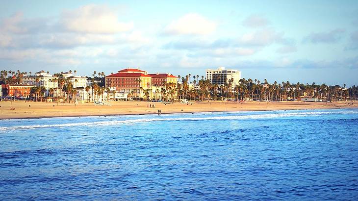 One of the must-visit stops on your 3-day Los Angeles itinerary is Santa Monica Beach