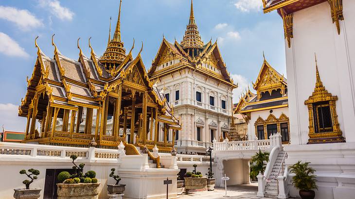 Phra Thinang Dusit Maha Prasat Temples at the Grand Palace