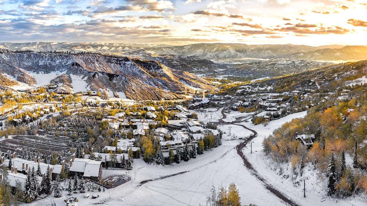 One of the famous Colorado landmarks to visit is Aspen