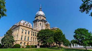 One of the fun things to do in Springfield, IL, is touring the Illinois State Capitol