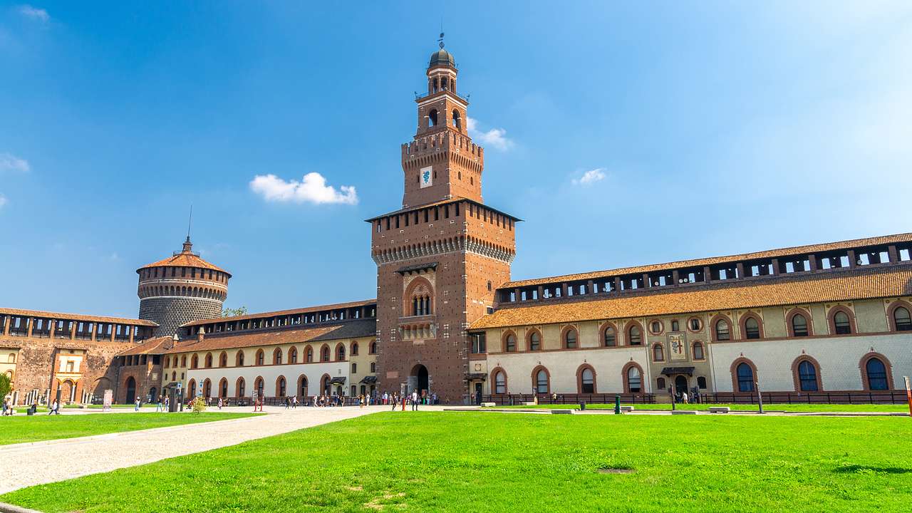 A must-visit landmark on this 2 days in Milan itinerary is Sforza Castle