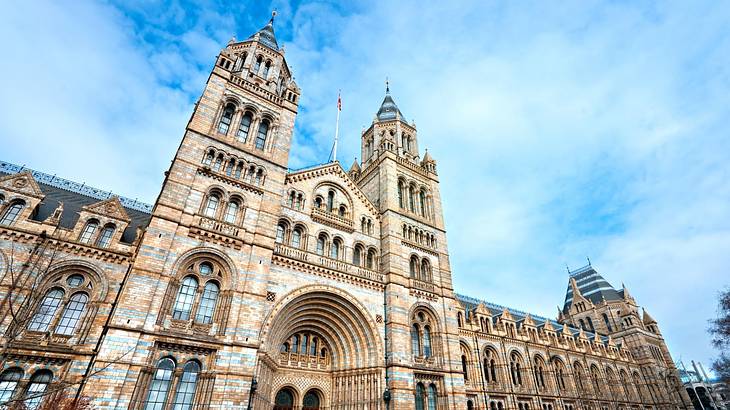 Make sure to include the Natural History Museum on your 4-day London itinerary