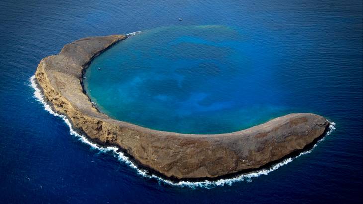 Molokini Crater, Maui, Hawaii, USA