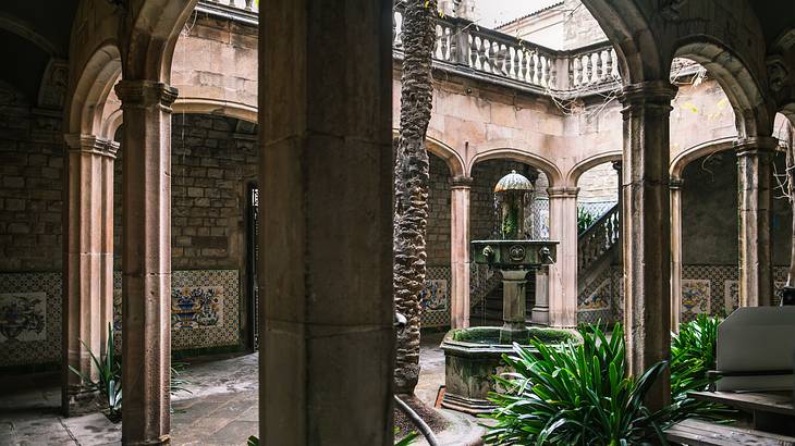 Courtyard, Gothic Building, Barcelona, Spain