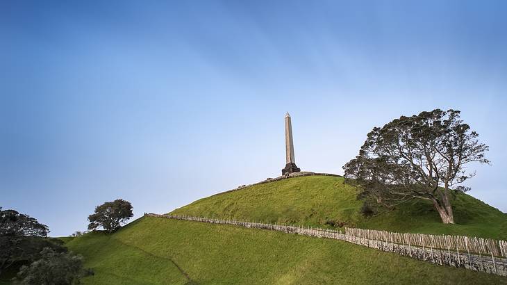 Monument on a green hill in Auckland, NZ