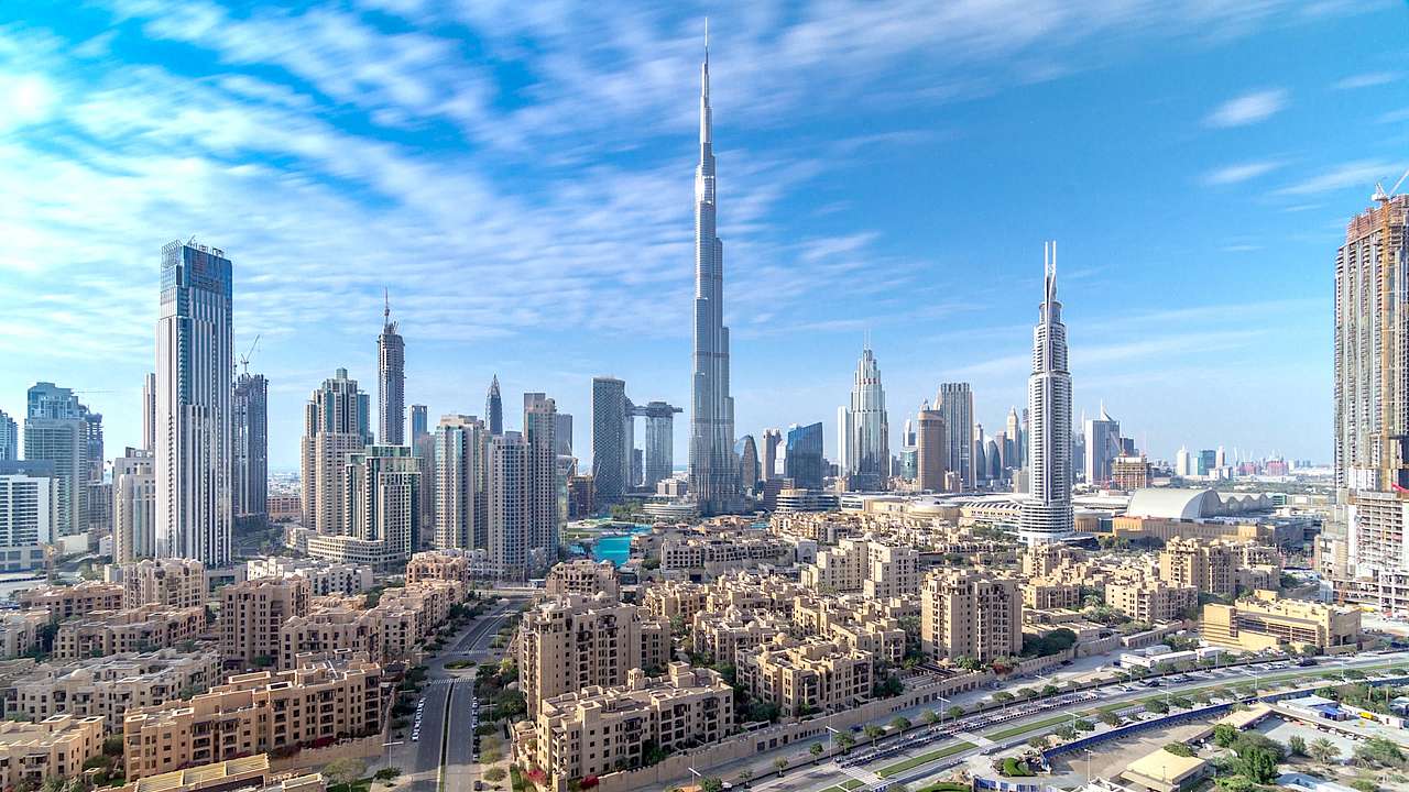 The really tall Burj Khalifa is one of the most famous Dubai landmarks