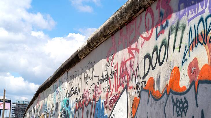 East Side Gallery, Berlin Wall