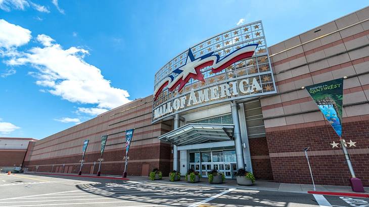 One of the most famous landmarks in Minnesota is the Mall of America One of the most famous landmarks in Minnesota is the Mall of America