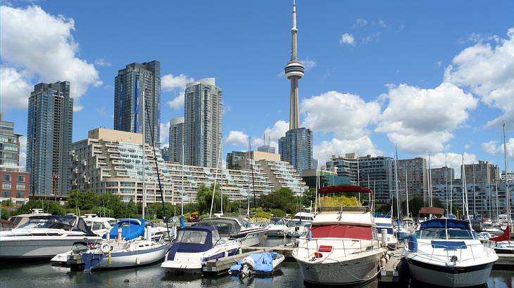 One of the things to do on this weekend in Toronto itinerary is visiting the CN Tower