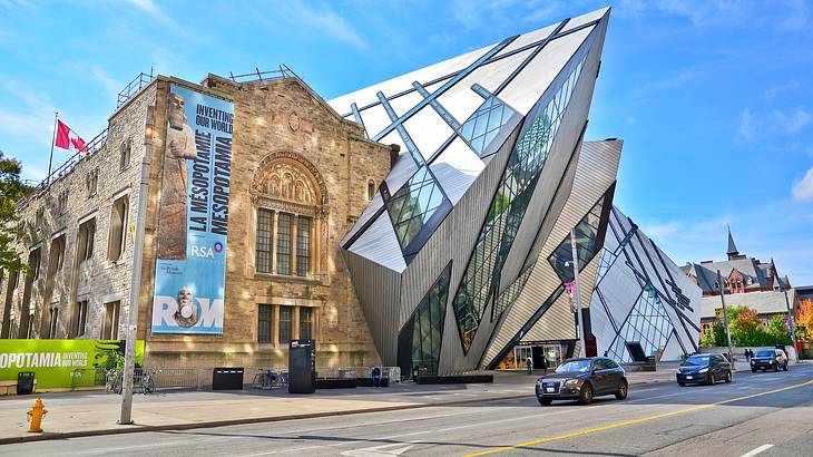 Museum architecture with modern and Victorian elements, Toronto, Ontario, Canada