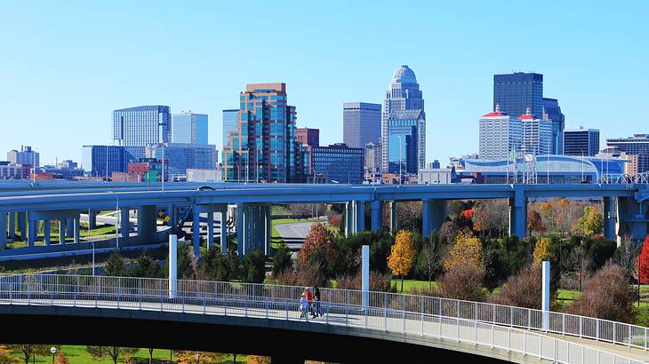 The best time to go to Louisville, KY, for low accommodation rates is in winter