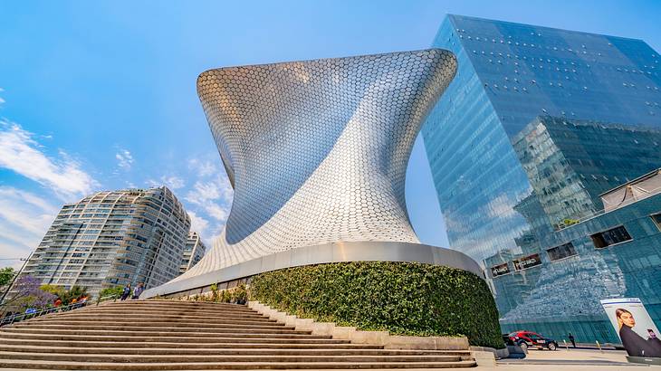 One of the best things to do in Mexico City, Mexico, is going to Museo Soumaya