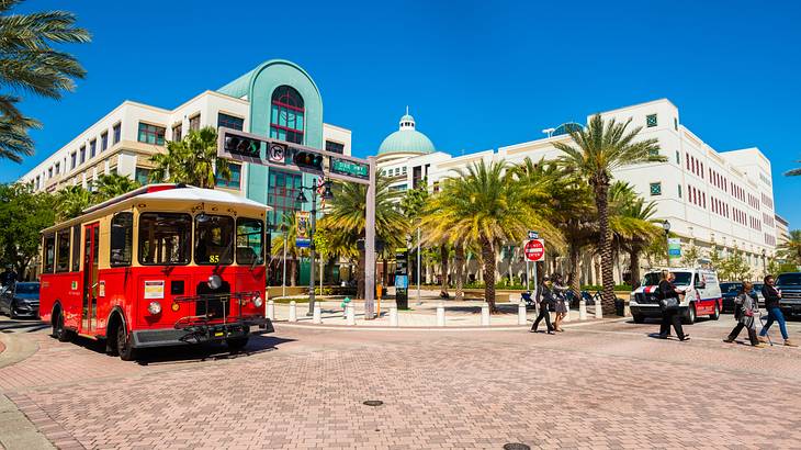 Clematis Street is one of the most popular West Palm Beach landmarks