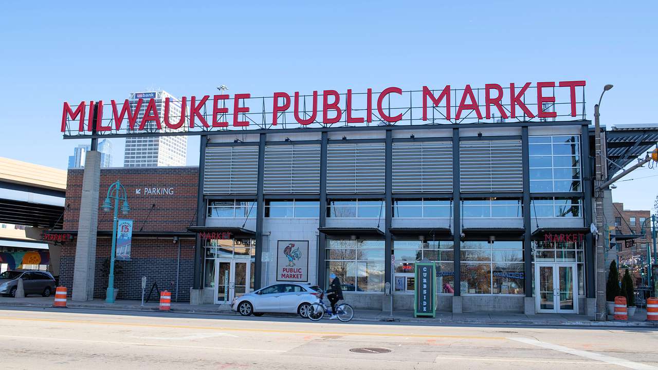 15 Landmarks in Milwaukee You Should See (Updated in 2023)