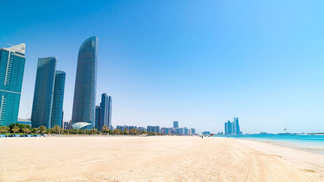 One of the most popular Abu Dhabi beaches is Corniche Beach