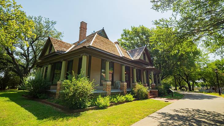 Old City Park boasts the best historical landmarks in Dallas, TX