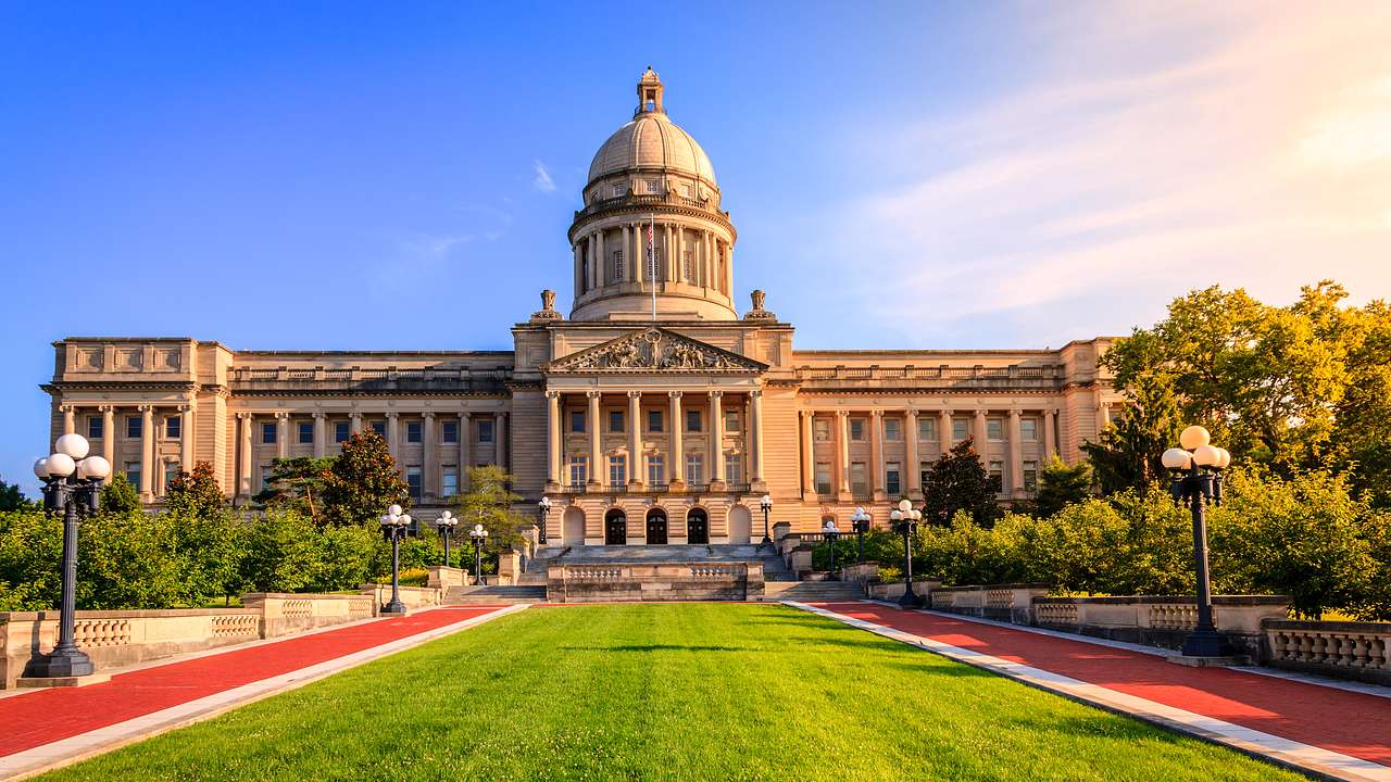 25 Famous Kentucky Landmarks You Must See