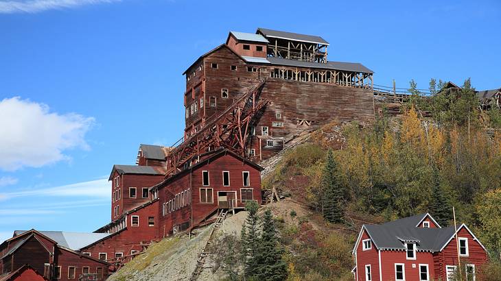 Red houses and structures on a mountainside