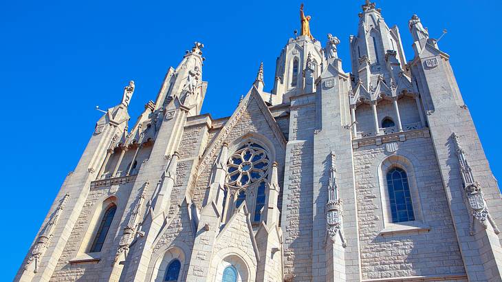 The impressive white facade of the Temple of the Sacred Heart of Jesus, Barcelona