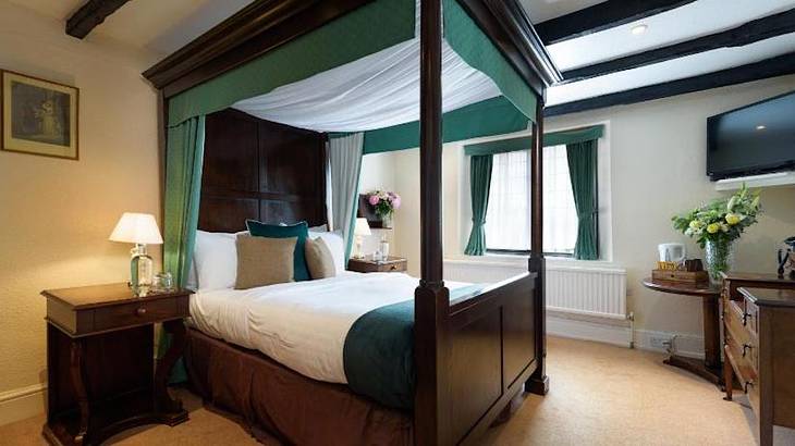 One of the bedrooms at The Jamaica Inn, a popular Cornwall B&B
