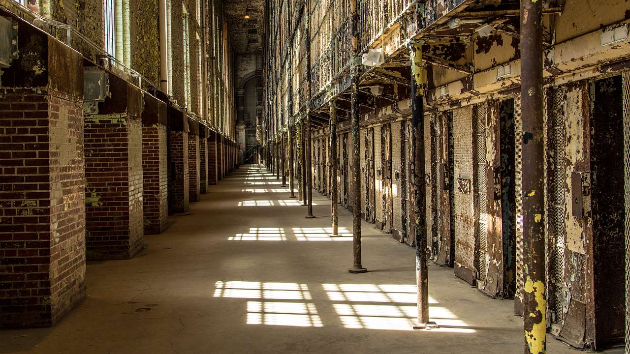 One of the famous landmarks in Ohio state to visit is the Ohio State Reformatory