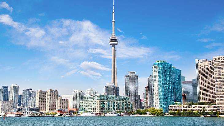 The gigantic CN tower, one of the most famous Canadian landmarks, standing tall